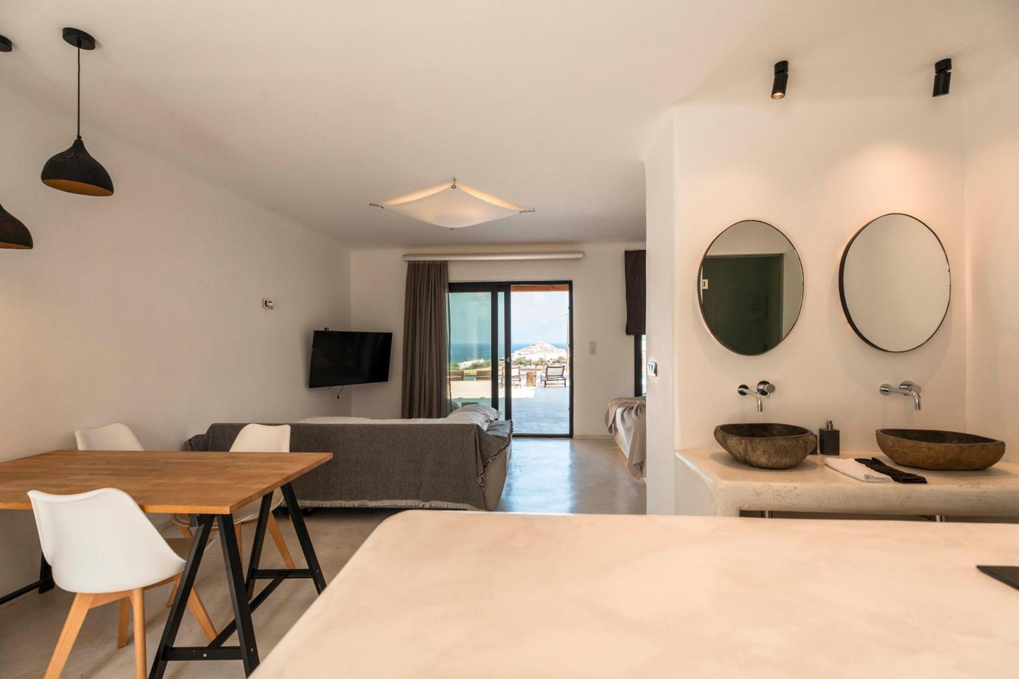 M-Vibes Mykonos Suites 卡拉法蒂斯 外观 照片
