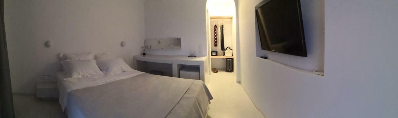 M-Vibes Mykonos Suites 卡拉法蒂斯 外观 照片